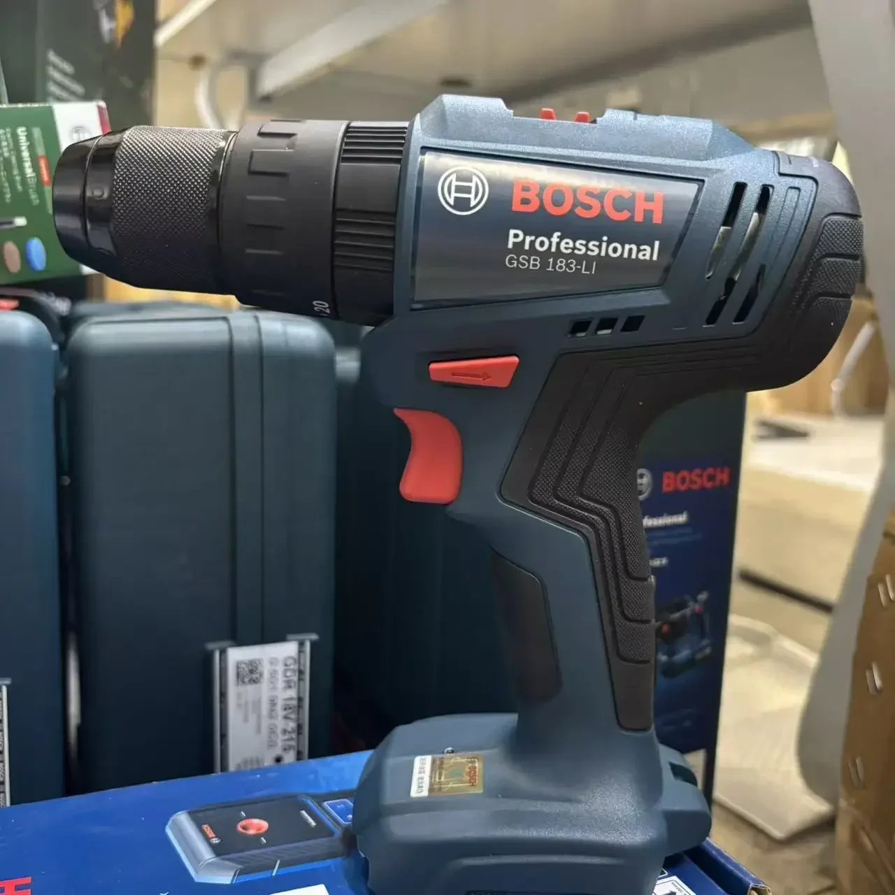 Bosch GSB 183-LI 18V accuboorm - Brushless Cordless Electric Drill 18V recensie en prijs